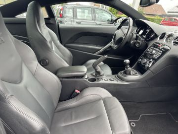 Peugeot RCZ